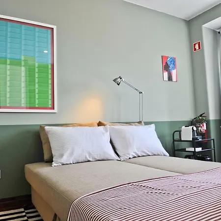 Pop The Cork In By Misha's Place 5b *