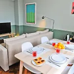 Pop The Cork In By Misha's Place 5b Lisboa