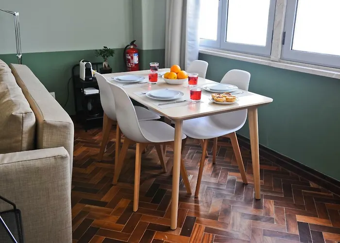 Διαμέρισμα Pop The Cork In By Misha's Place 5b Lisboa